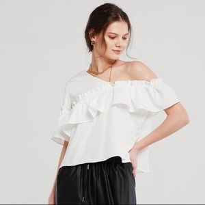 One shoulder top